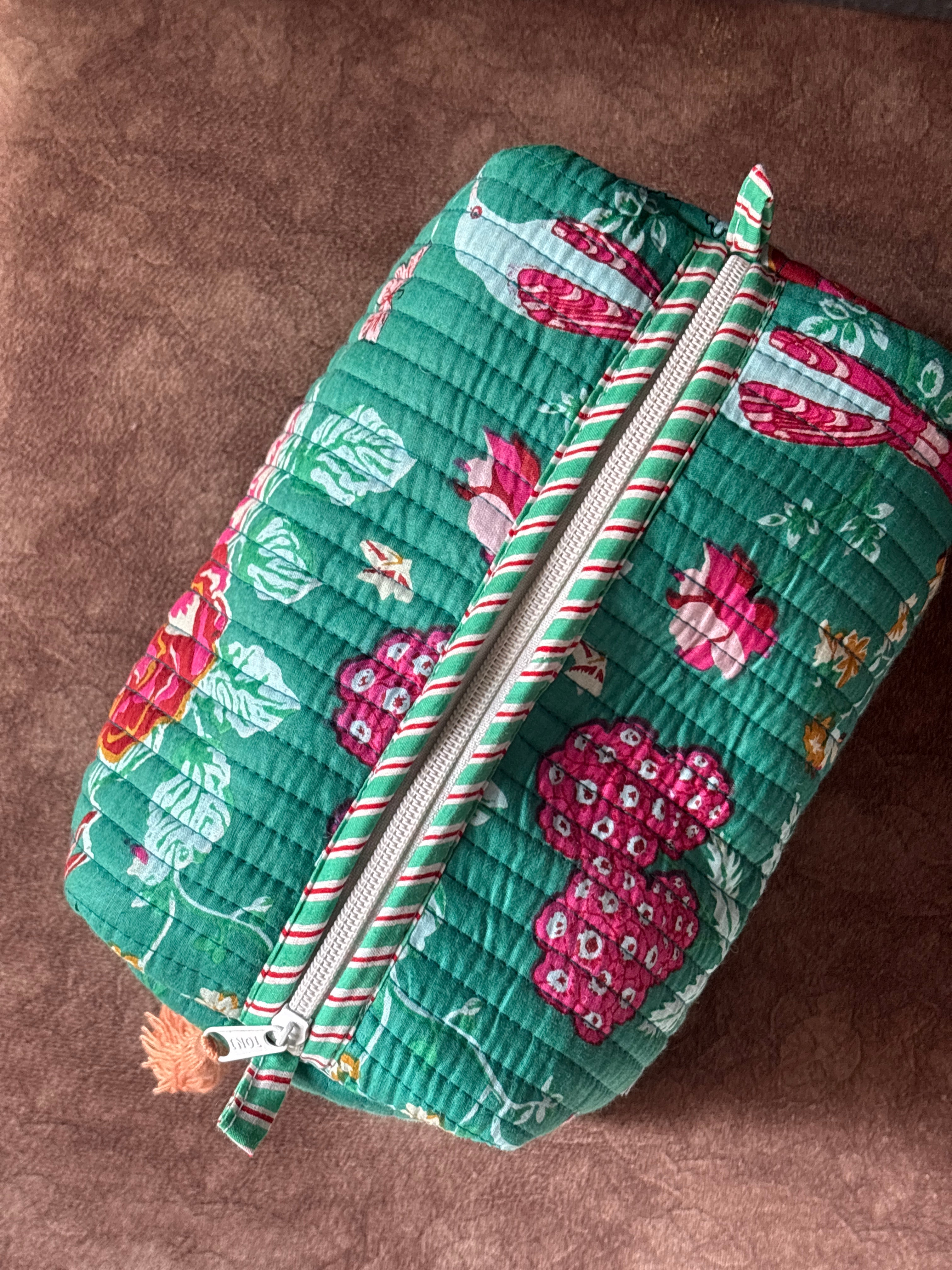 Emerald Garden Bird Quilted Pouch (Set of 3)